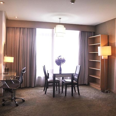 Hotel Nikko Tianjin Extérieur photo A suite at the hotel