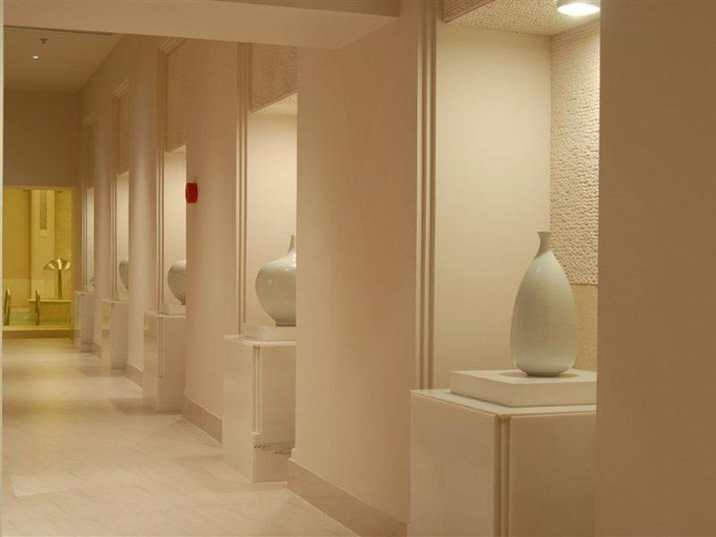 Hotel Nikko Tianjin Extérieur photo The interior of the spa at The Westin Boston Seaport District